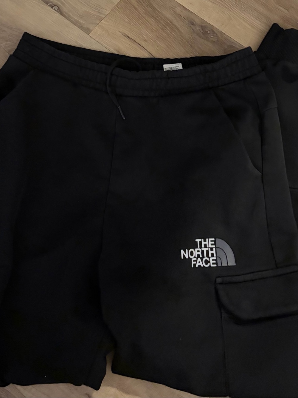 The North Face Black Cargo Sweatpants Joggers - Size Medium - Like New